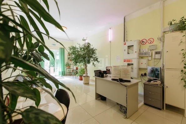 
  Продается офис 213.1 м². Фото 1.