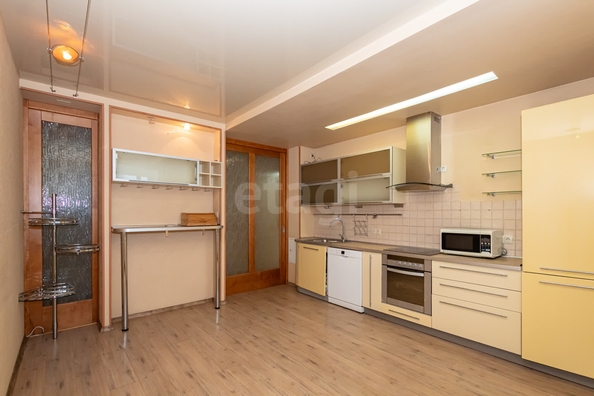 
  Продается 3-комн. квартира 107.4 м². Фото 3.