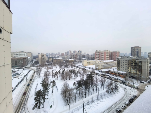 
  Продается 2-комн. квартира 176.8 м². Фото 28.