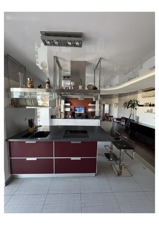 
  Продается 4-комн. квартира 140 м². Фото 8.