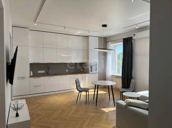 
  Продается 3-комн. квартира 68 м². Фото 1.