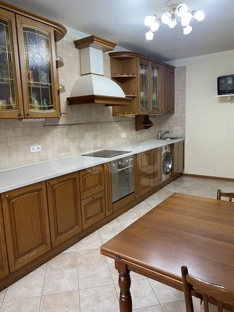 
  Продается 4-комн. квартира 110 м². Фото 1.