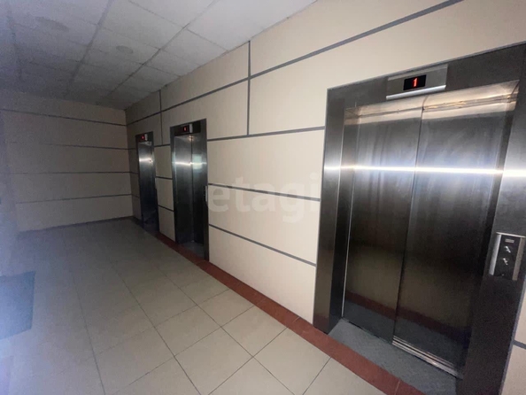 
  Сдается офис 1390.9 м². Фото 6.