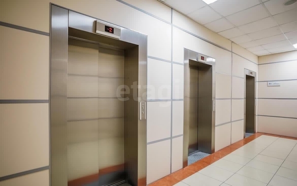 
  Сдается офис 1390.9 м². Фото 7.