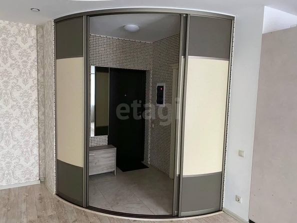 
  Продается 1-комн. квартира 61.7 м². Фото 2.