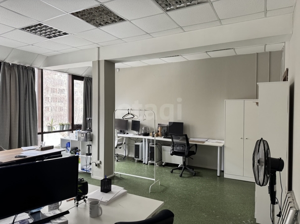 
  Продается офис 32.4 м². Фото 3.