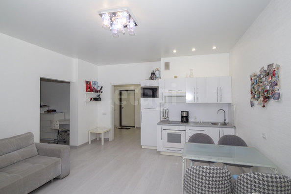 
  Продается 2-комн. квартира 56.8 м². Фото 1.