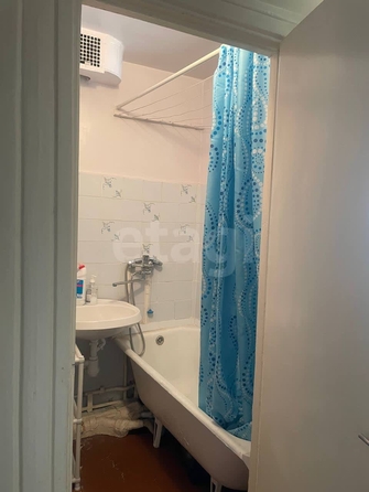 
  Продается 4-комн. квартира 62.4 м². Фото 10.