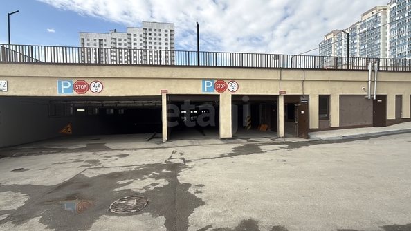 
  Продается парковка 15.7 м². Фото 17.
