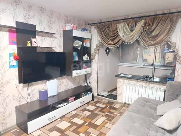 
  Продается 4-комн. квартира 70.3 м². Фото 1.