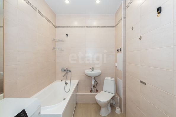 
  Продается 1-комн. квартира 39.2 м², в ЖК Весенний, Заречная 5 очередь дом 3. Фото 9.
