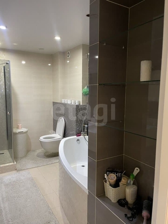 
  Сдается 3-комн. квартира 110 м². Фото 20.