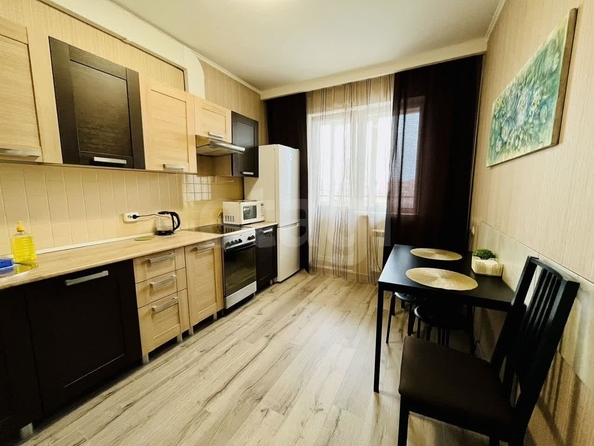 
  Сдается 1-комн. квартира 40 м². Фото 1.