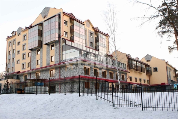 
  Продается 4-комн. квартира 173.7 м². Фото 2.