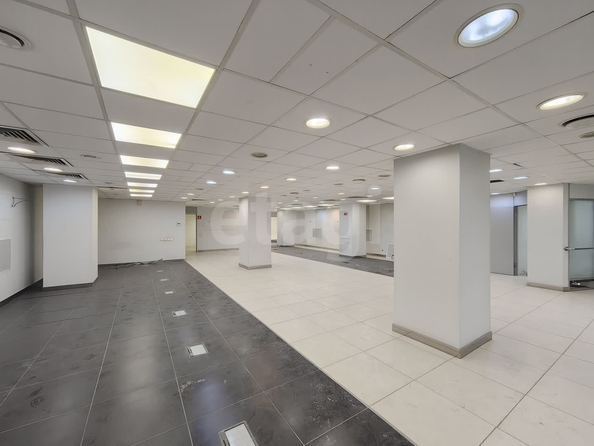
  Сдается офис 493.2 м². Фото 24.