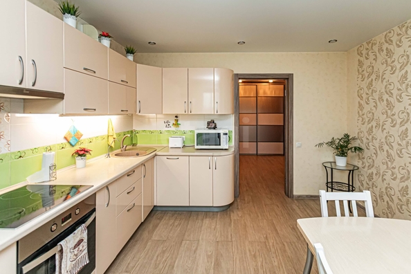 
  Продается 3-комн. квартира 90.37 м². Фото 2.
