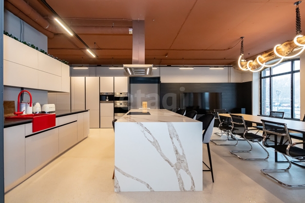 
  Продается универсальное помещение 352 м², в ЖК Чернышевский, б/с 1.1, 1.2. Фото 3.
