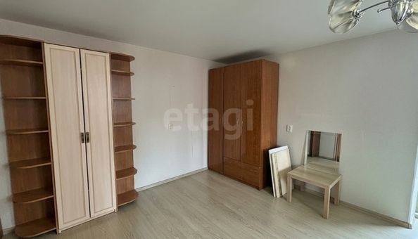 
  Продается 3-комн. квартира 62 м². Фото 1.