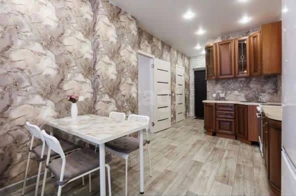 
  Продается 1-комн. квартира 44.3 м², в ЖК Радужный каскад, б/с 19. Фото 4.