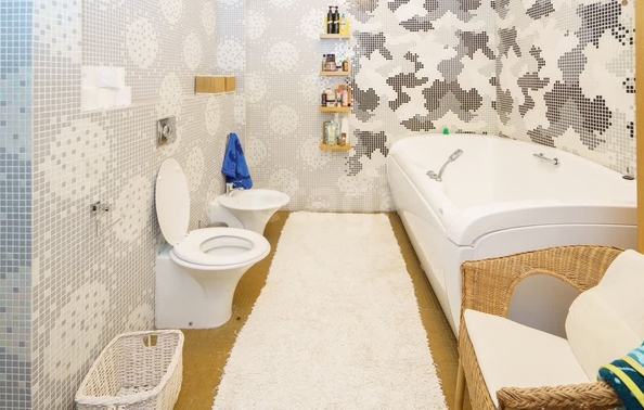 
  Продается 4-комн. квартира 184 м². Фото 12.