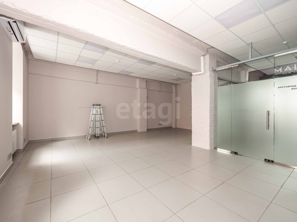 
  Сдается офис 50.7 м². Фото 24.
