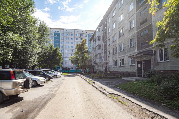 
  Продается 4-комн. квартира 57.9 м². Фото 23.
