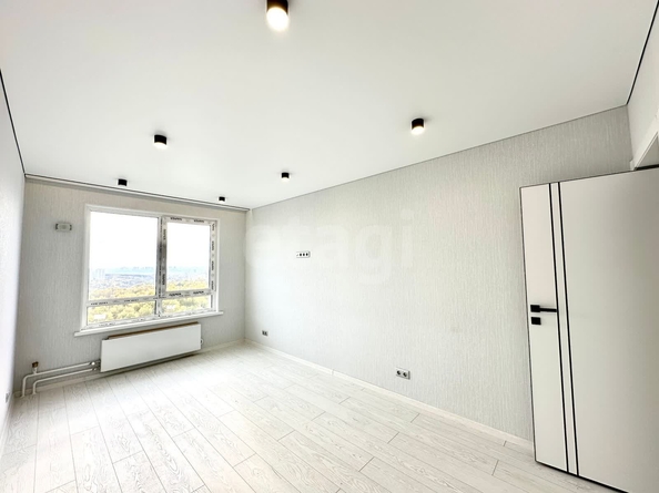 
  Продается 1-комн. квартира 39.8 м², в ЖК На Снежиной, дом 3. Фото 18.
