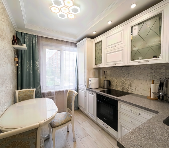 
  Продается 3-комн. квартира 60.6 м². Фото 1.