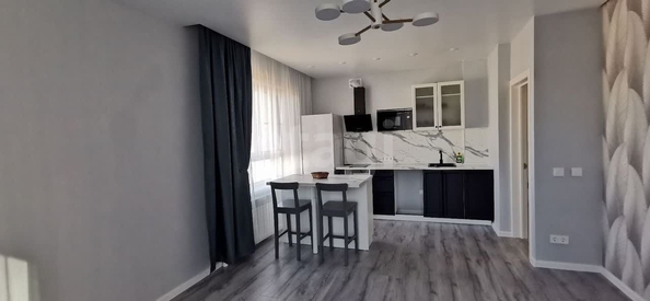 
  Сдается 1-комн. квартира 50 м². Фото 1.