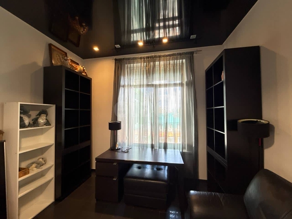 
  Сдается  квартира 199.8 м². Фото 4.