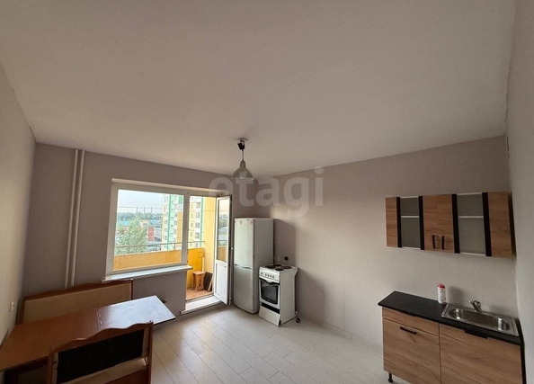 
  Сдается 3-комн. квартира 73 м². Фото 1.