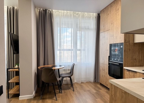 
  Сдается 1-комн. квартира 40 м². Фото 5.