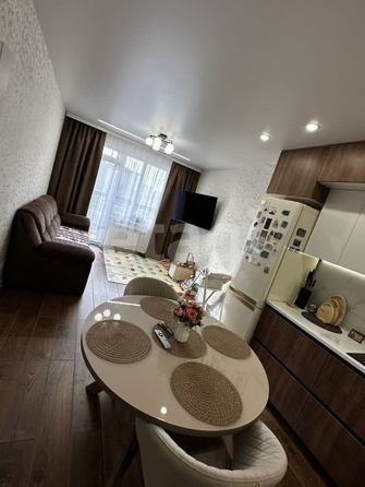 
  Продается 3-комн. квартира 65.9 м², в ЖК Чкалов, дом 2. Фото 2.
