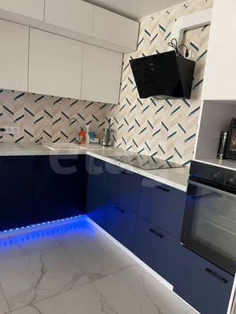 
  Продается 2-комн. квартира 55.8 м², в ЖК Солнечные часы, 3 очередь, дом 4. Фото 2.