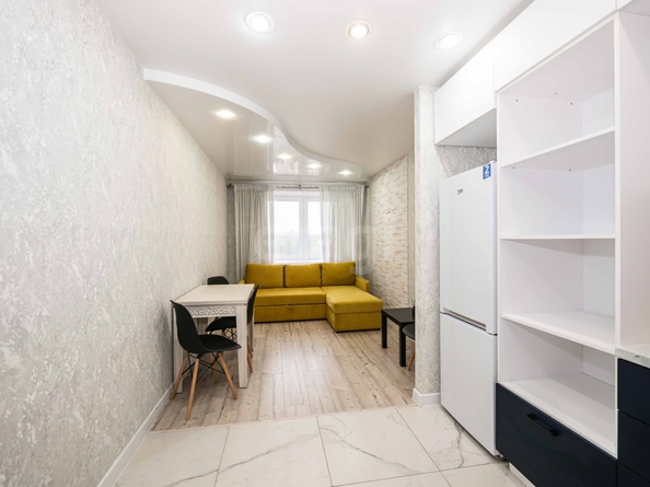 
  Продается 2-комн. квартира 55.8 м², в ЖК Солнечные часы, 3 очередь, дом 4. Фото 2.