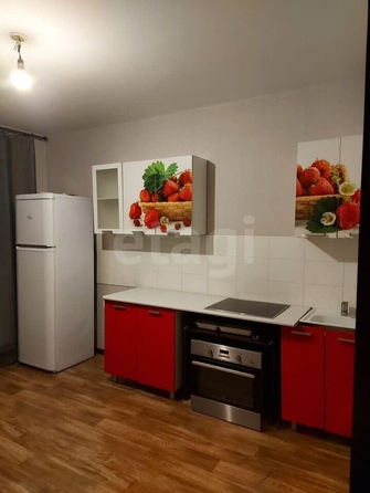 
  Продается 3-комн. квартира 72.8 м², в МКР Чистая Слобода, дом 40. Фото 2.
