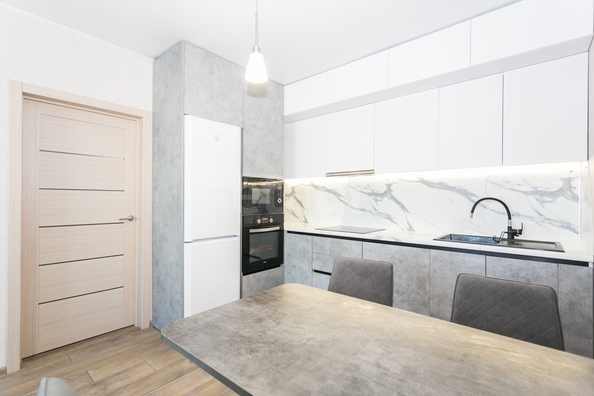 
  Продается 3-комн. квартира 81.9 м², в ЖК Акварельный 3.0, дом 2. Фото 7.