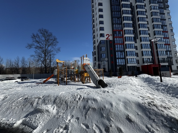 
  Продается 1-комн. квартира 30 м², в ЖК Азимут, дом 2. Фото 9.