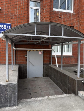 
  Продается универсальное помещение 1107.8 м². Фото 12.