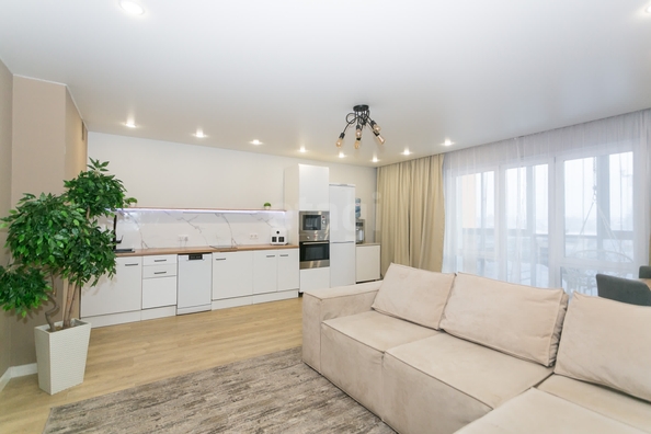 
  Продается 3-комн. квартира 78.3 м², в ЖК Аквамарин, дом 1/2. Фото 2.