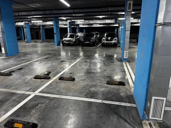 
  Продается парковка 13.3 м², в ЖК Высота. Фото 2.
