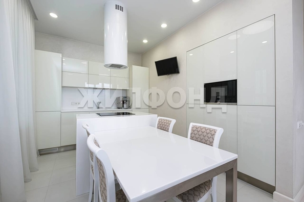 
  Продается 4-комн. квартира 187.6 м². Фото 7.