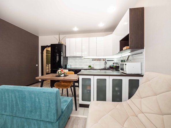 
  Продается 2-комн. квартира 60.9 м². Фото 8.