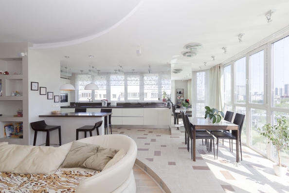 
  Продается 4-комн. квартира 150 м². Фото 1.