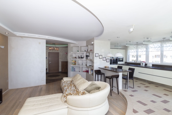 
  Продается 4-комн. квартира 150 м². Фото 2.