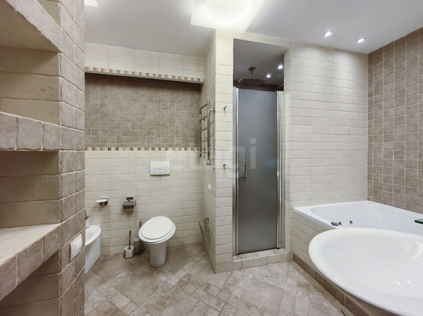 
  Продается 4-комн. квартира 150 м². Фото 24.