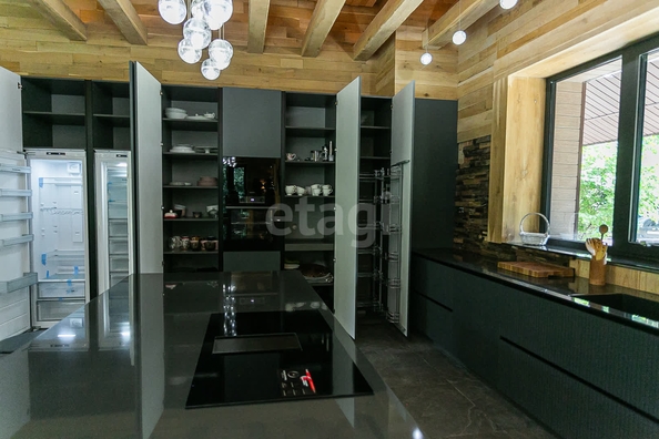 
  Продается дом 1082 м². Фото 11.