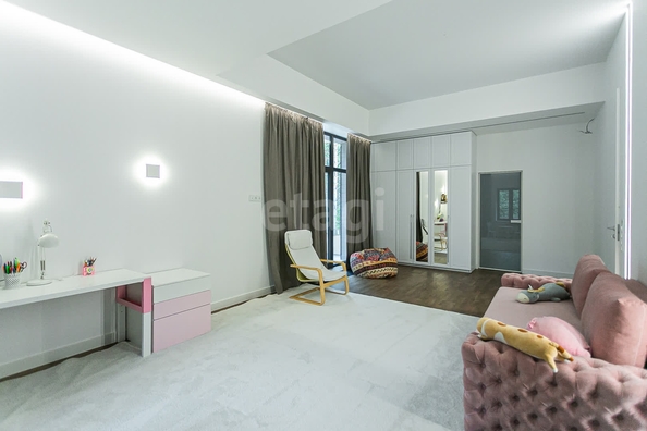 
  Продается дом 1082 м². Фото 24.