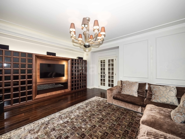 
  Продается 4-комн. квартира 184 м². Фото 7.