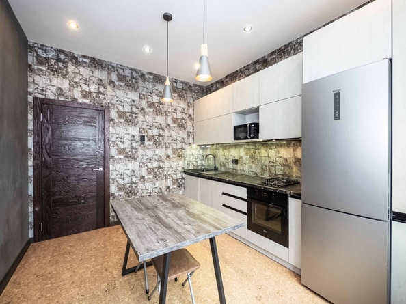 
  Продается 1-комн. квартира 42.1 м². Фото 1.